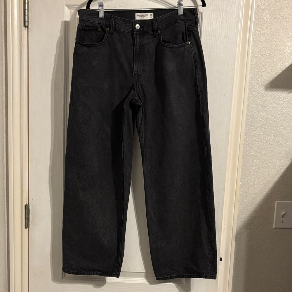 Abercrombie & Fitch The Ultra Loose Low Rise Black Jeans
